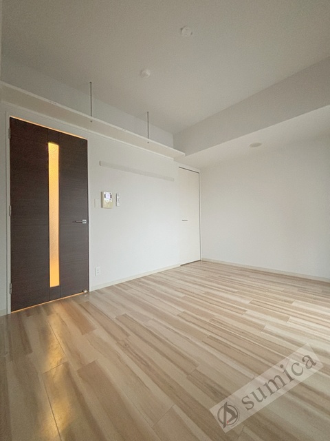 居室・リビング　ホワイトベースで明るい内装♪