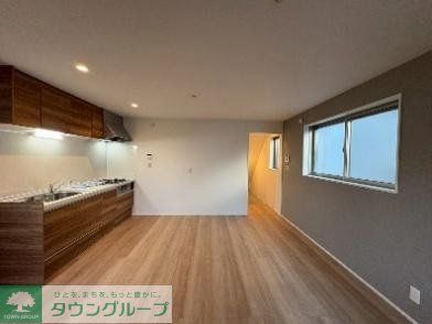 キッチン　エントランス