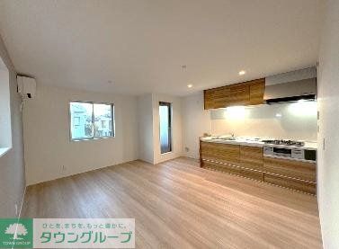 居室・リビング　エントランス