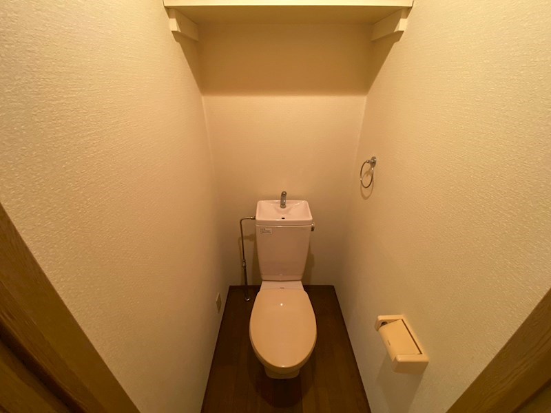 トイレ　別部屋参考写真
