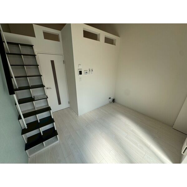 居室・リビング　※同シリーズの室内写真となります。