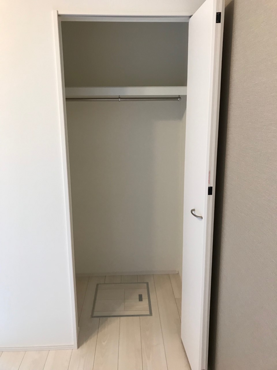 収納　※同シリーズの室内写真となります。