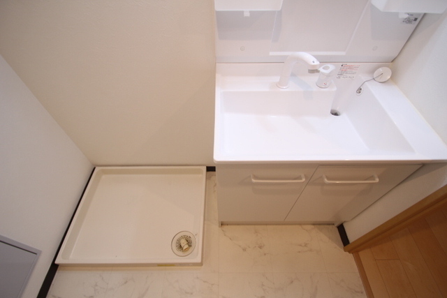 その他　室内洗濯機置