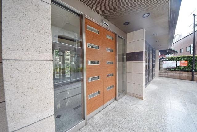 エントランス　エントランス