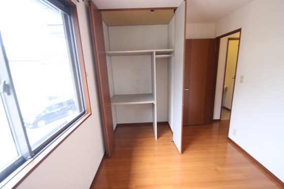 収納　※別部屋の写真です