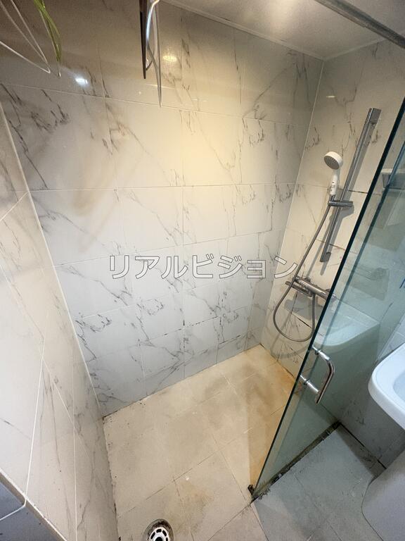 バス・シャワールーム　※こちらの写真は他部屋参考写真です