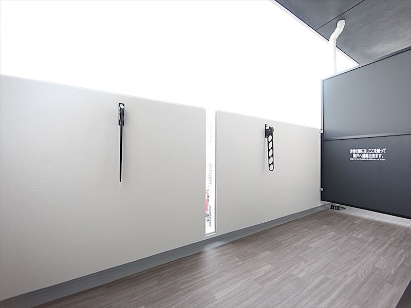 バルコニー　バルコニー