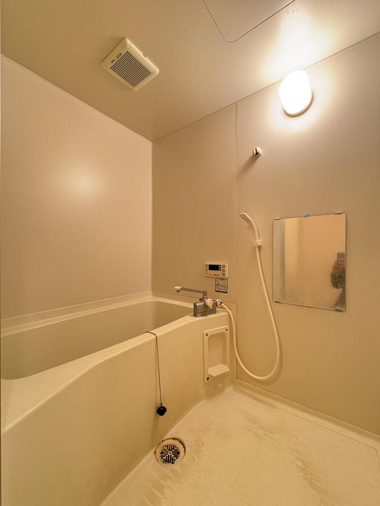 バス・シャワールーム　◆こちらの物件のお問合わせは、蕪木不動産へお問合せ下さい◆