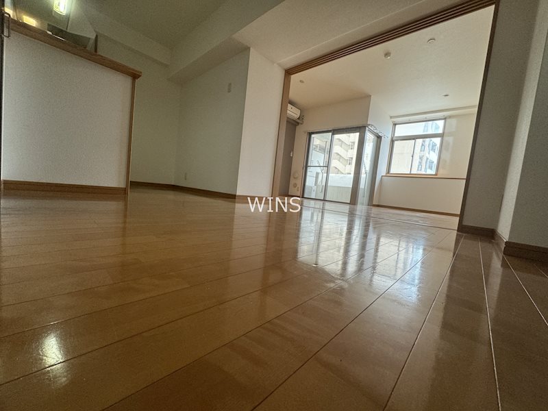 居室・リビング　別部屋参考写真です