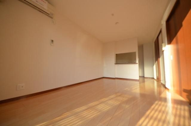 居室・リビング　★お部屋探しはタウンハウジング高幡不動店まで★