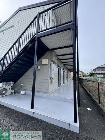 エントランス　庭