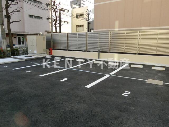 駐車場　2015年3月撮影