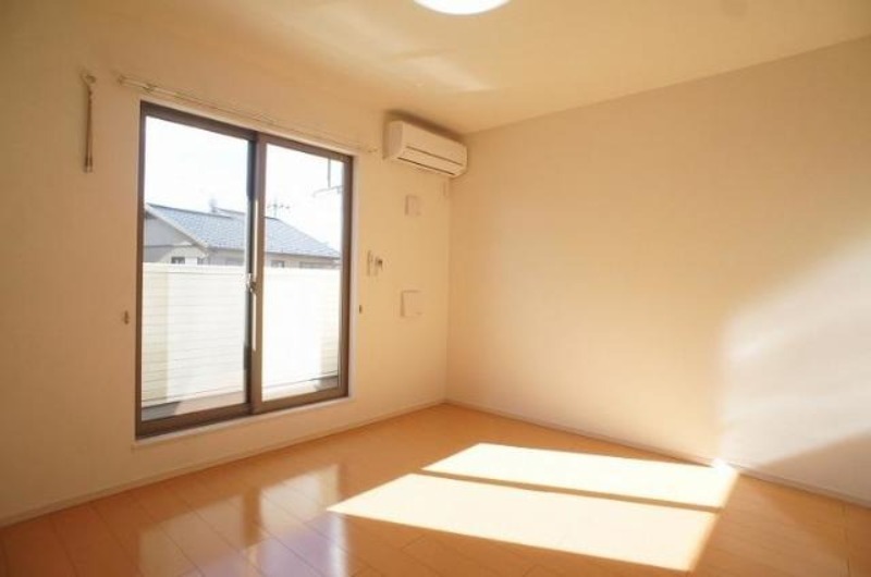 居室・リビング　図面と現状に相違がある場合には現状を優先