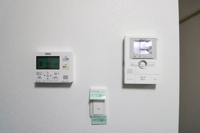 セキュリティ　ＴＶモニターホン、エコキュートリモコン