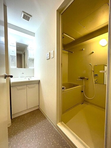 洗面設備　洗面所