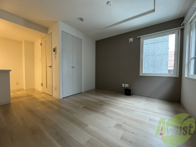 居室・リビング　広くてきれいなリビングです！快適に過ごせそうですね。