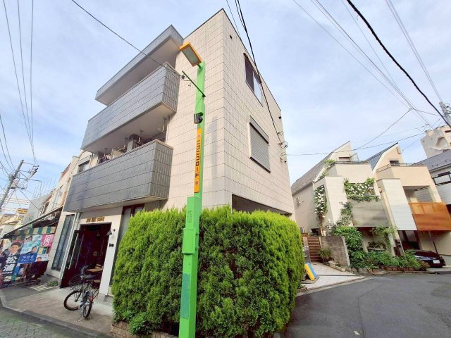 建物外観　★駅近で交通アクセス便利な立地です★