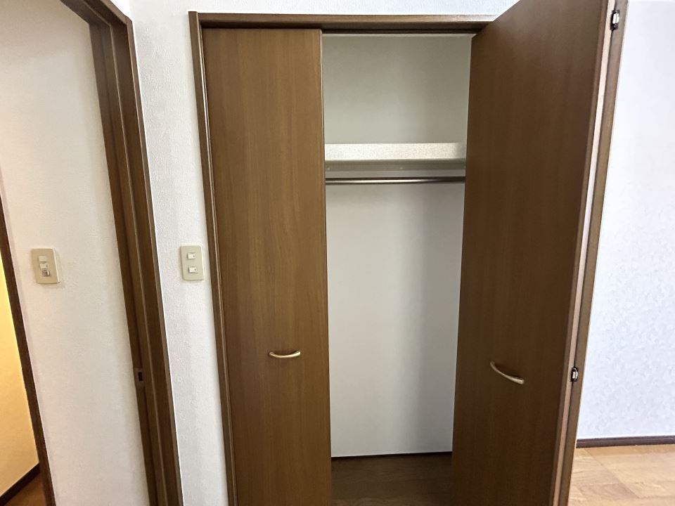 収納　広々としたクローゼットです