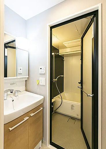 洗面設備　写真は同タイプ住居です