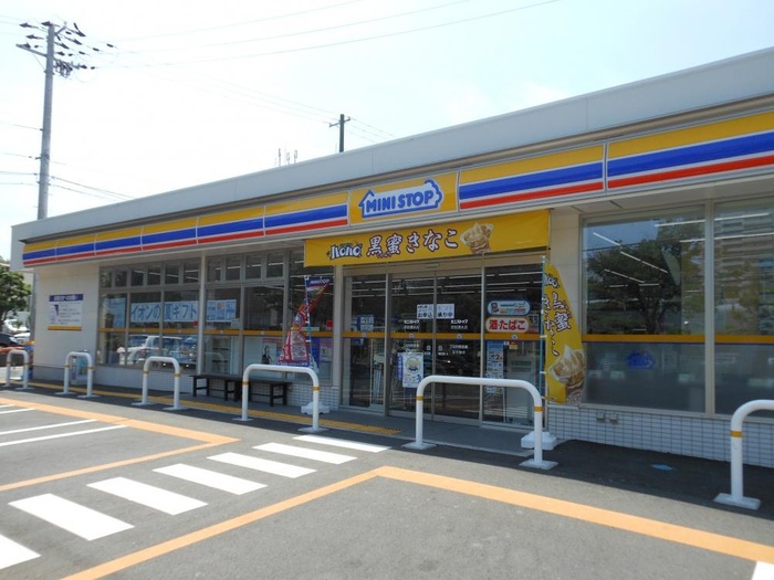 コンビニ　ミニストップ 吹田清水店（コンビニ）まで160m