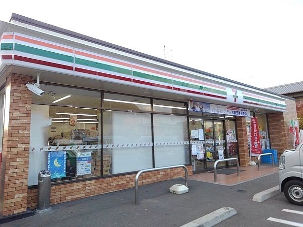 コンビニ　セブンイレブン神辺川南店（コンビニ）まで500m