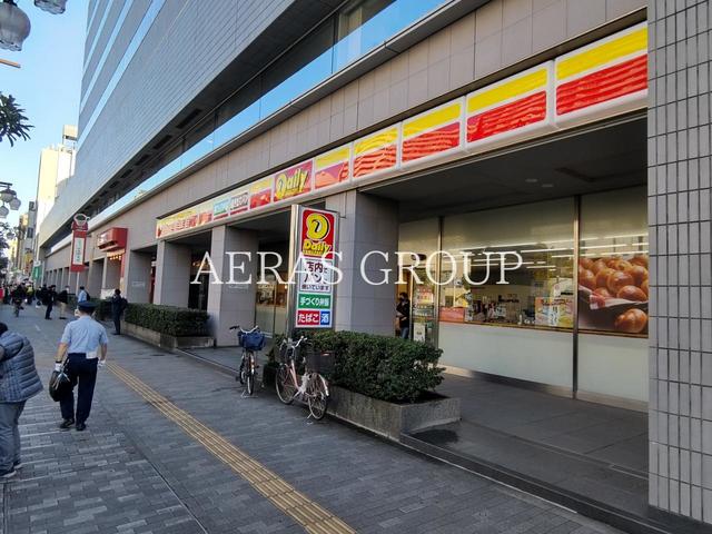コンビニ　デイリーヤマザキ 東陽町駅前店（コンビニ）まで200m