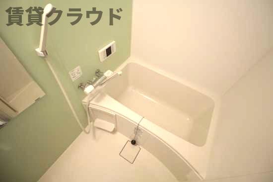 バス・シャワールーム　お風呂で日々の疲れを落としましょう