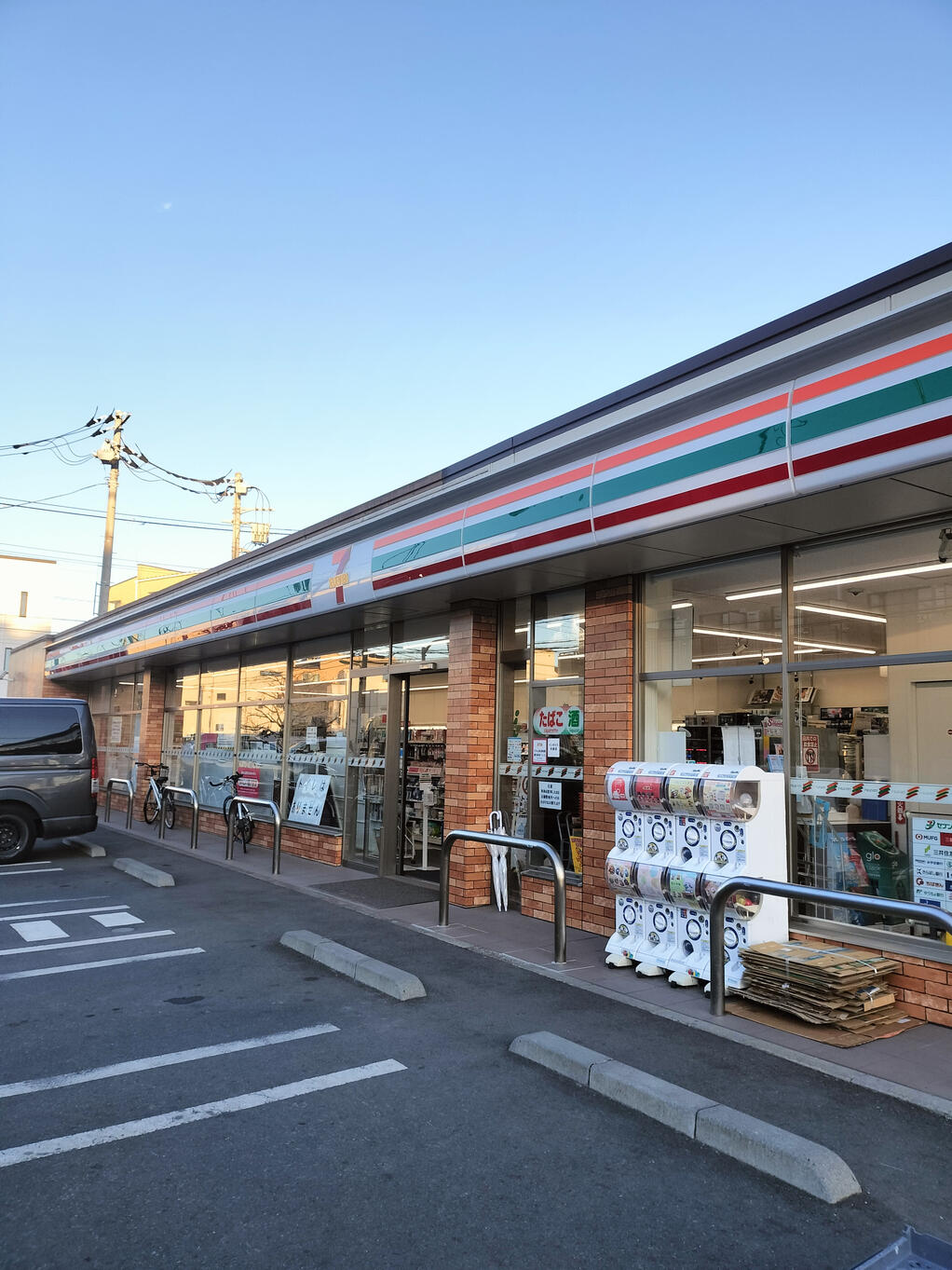 コンビニ　セブンイレブン世田谷玉堤1丁目店（コンビニ）まで203m