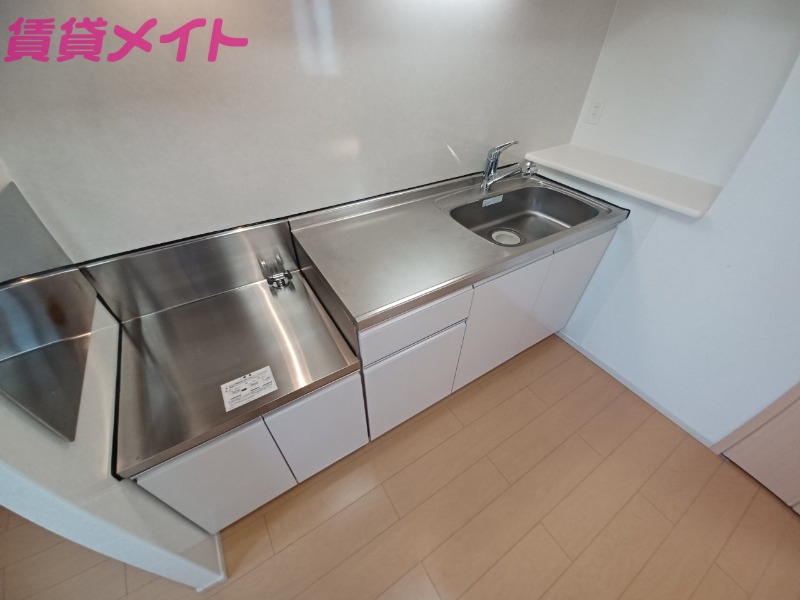 キッチン　同型別部屋参考写真です