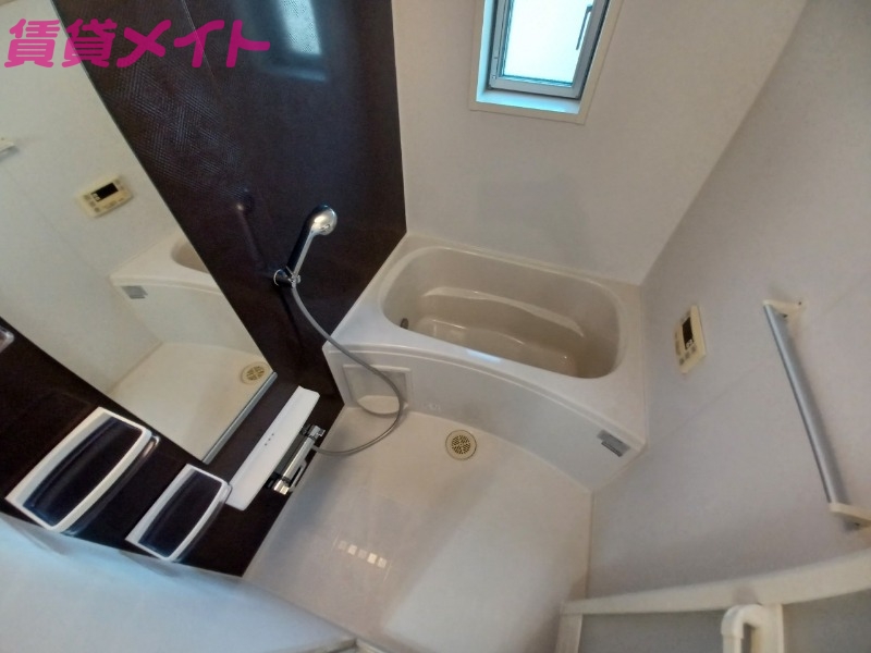 バス・シャワールーム　同型別部屋参考写真です