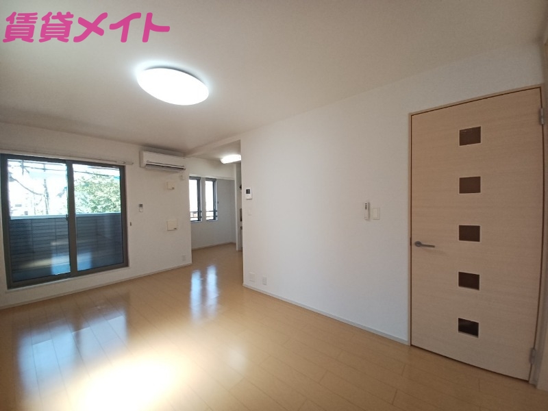 居室・リビング　同型別部屋参考写真です