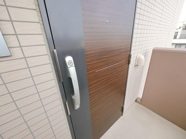 玄関　同一施工会社のイメージ