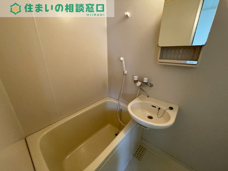 バス・シャワールーム　同型