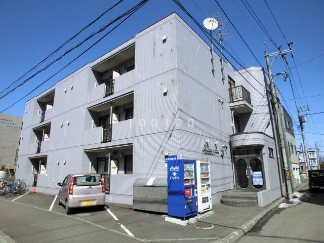 建物外観　ムジカセピアーチェ