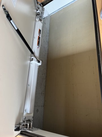 収納　大きな床下収納