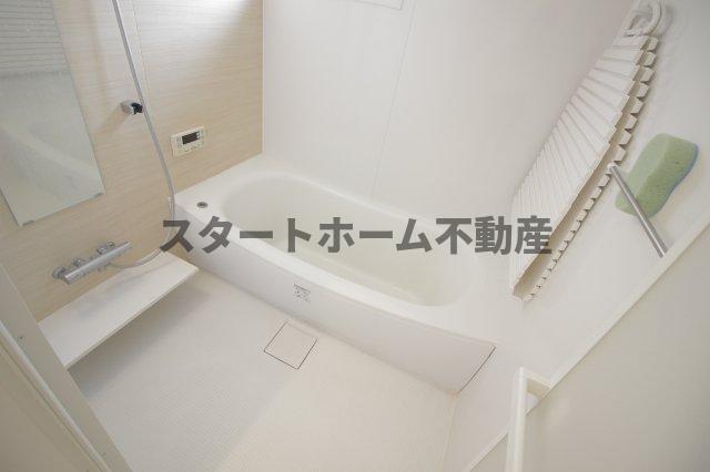 バス・シャワールーム　お風呂で日々の疲れを落としましょう