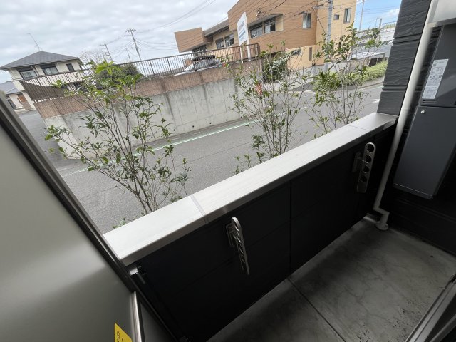 バルコニー　広々としたバルコニーです