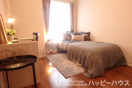 その他部屋・スペース　モデルルーム時の写真になります。実際に家具家電はございません