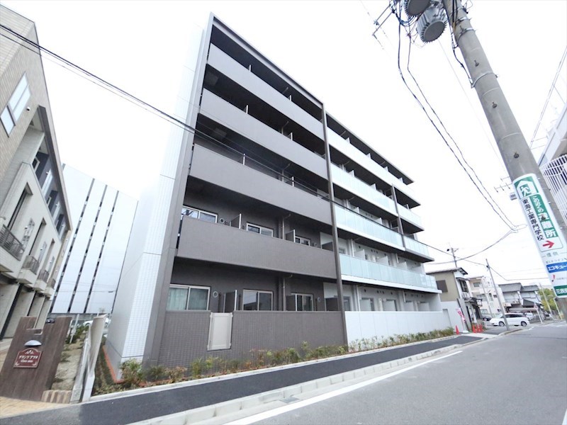 建物外観　外観　オートロック　宅配ＢＯＸ　防犯カメラ