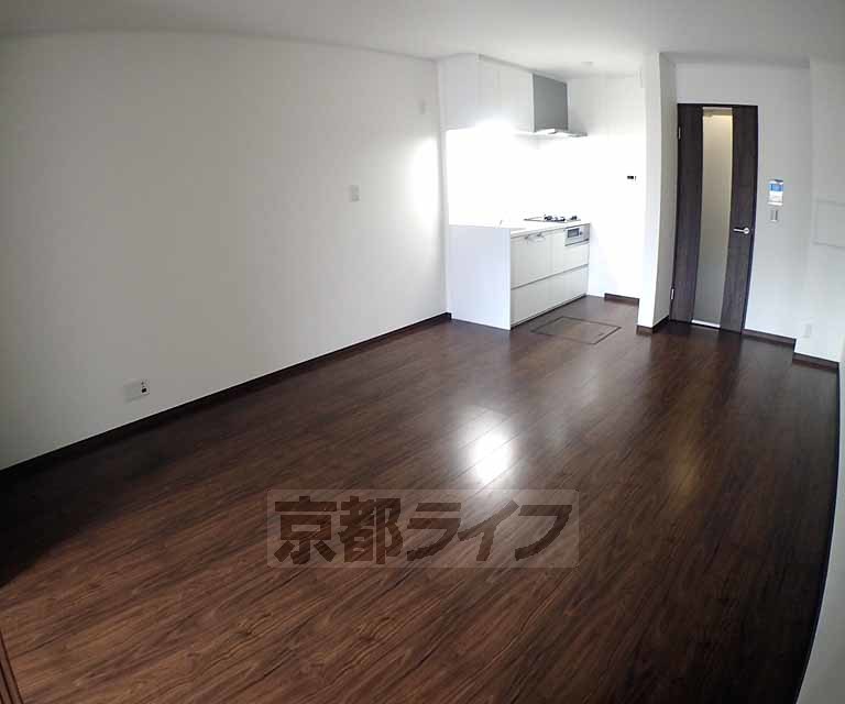居室・リビング　フローリングでとても綺麗なお部屋です