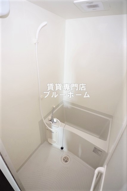 バス・シャワールーム　キレイな浴室♪