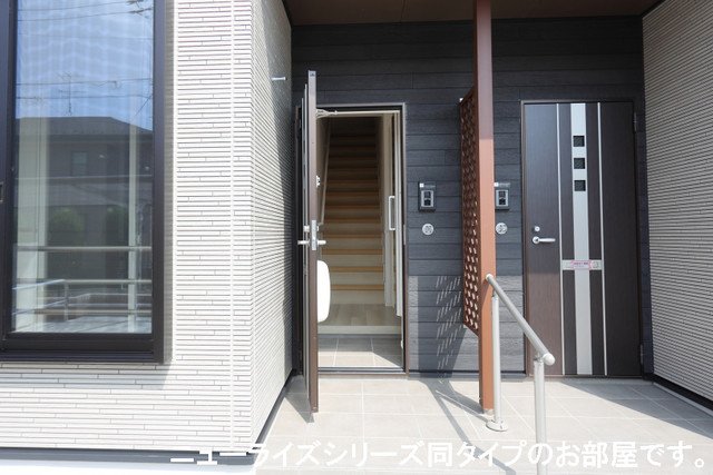 玄関　シンプルで使いやすい玄関です