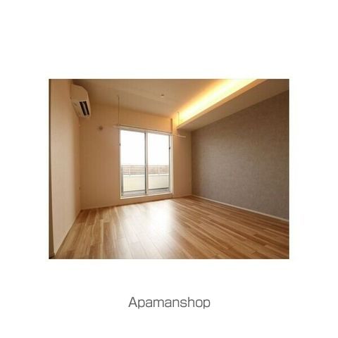 ハイテラス千里山の居間写真