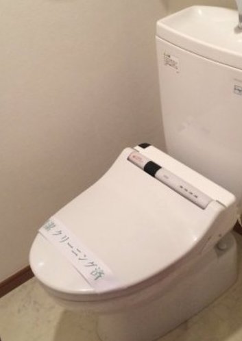 トイレ　室内参考写真