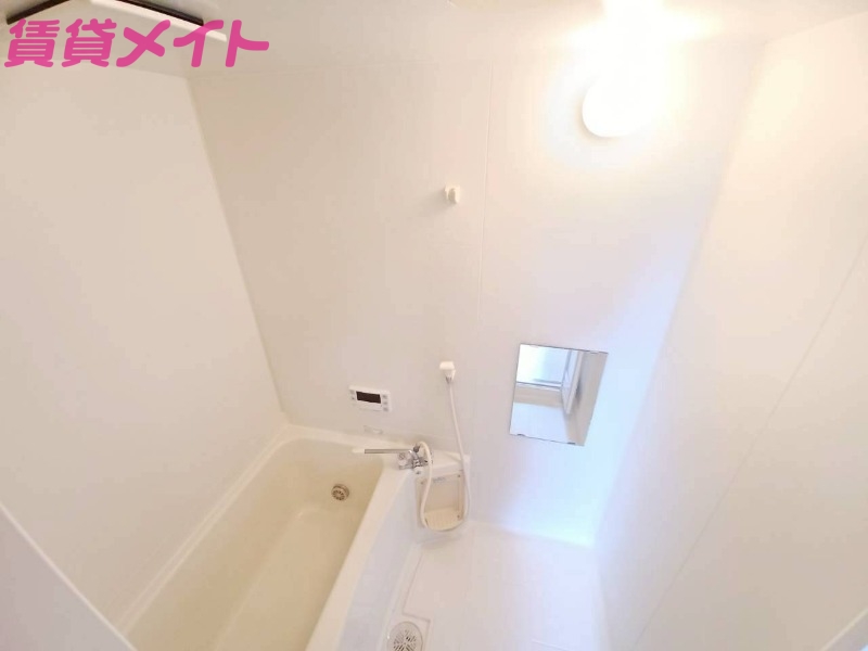 バス・シャワールーム　別部屋参考写真です