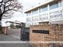 中学校　相模原市立清新中学校（中学校）まで978m