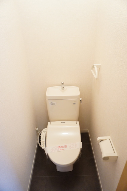 トイレ　★洗浄機能付きのトイレ★