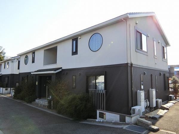 建物外観　全室角部屋です！