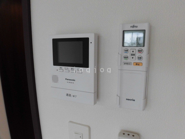 セキュリティ　モニター付きインターホンで来客確認も安心です！