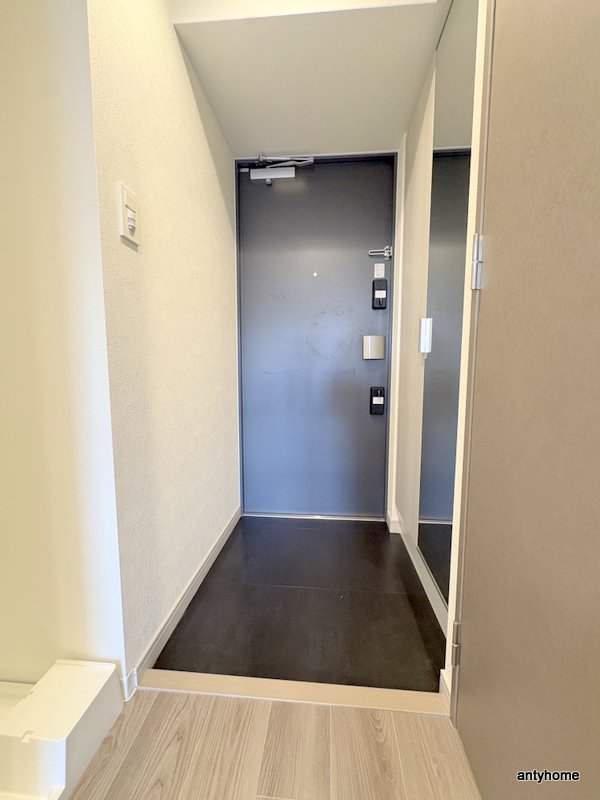プレリス大阪今里サヴィアの玄関写真